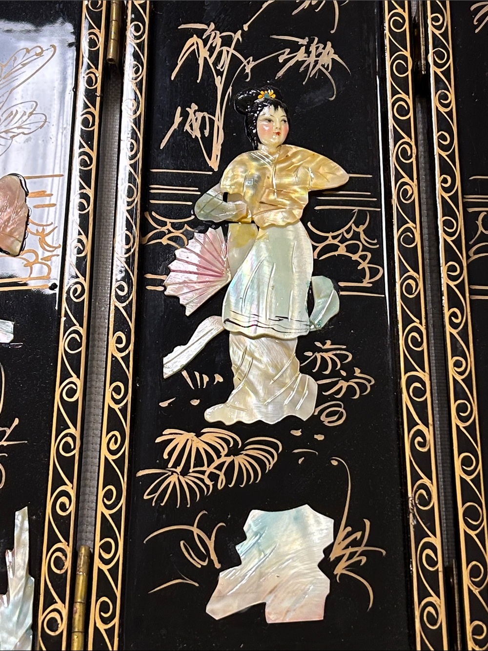 Miniature Chinese black lacquer four panel table top folding screen image 3